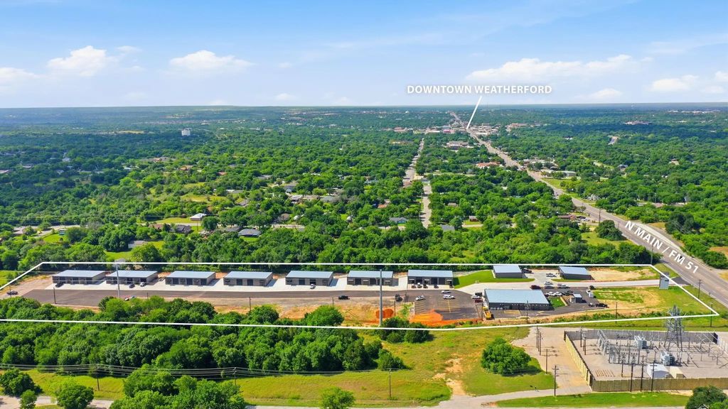 1726 N Main, Weatherford