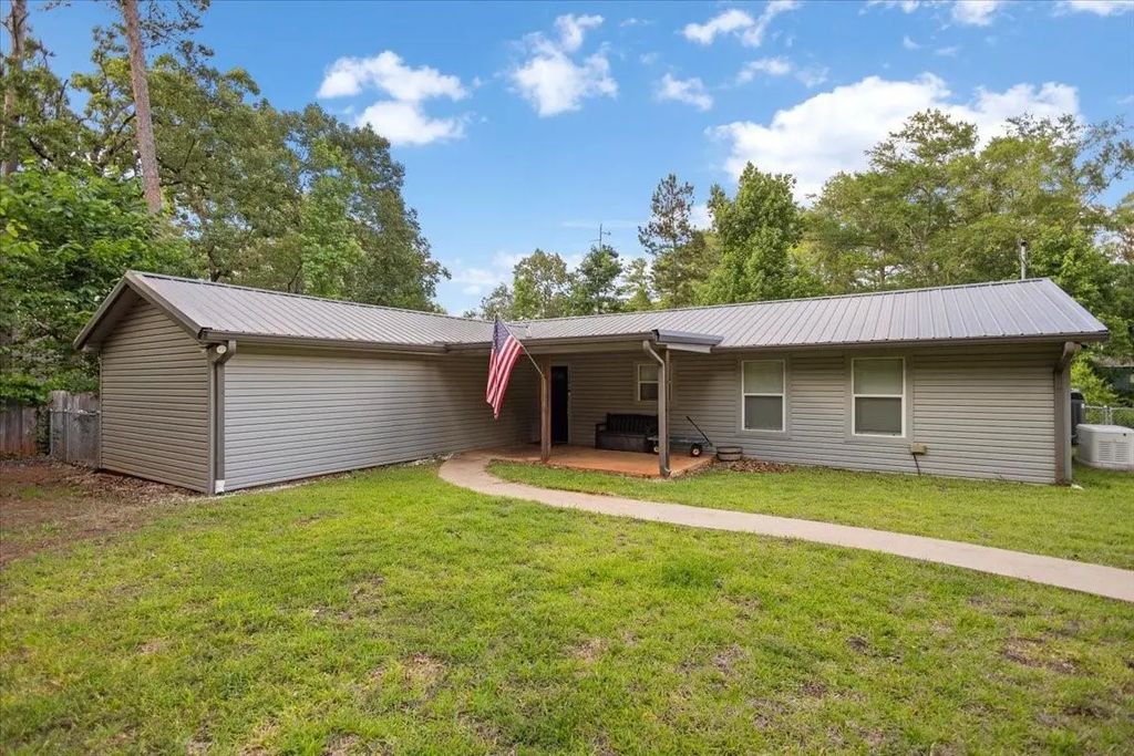 170 County Road 3136, Jacksonville