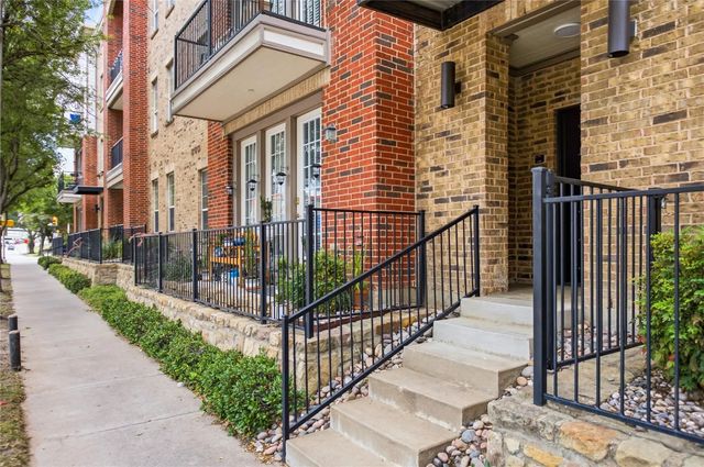 950 Henderson Street 1210, Fort Worth
