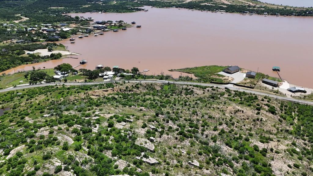 Fm 1148, Graham