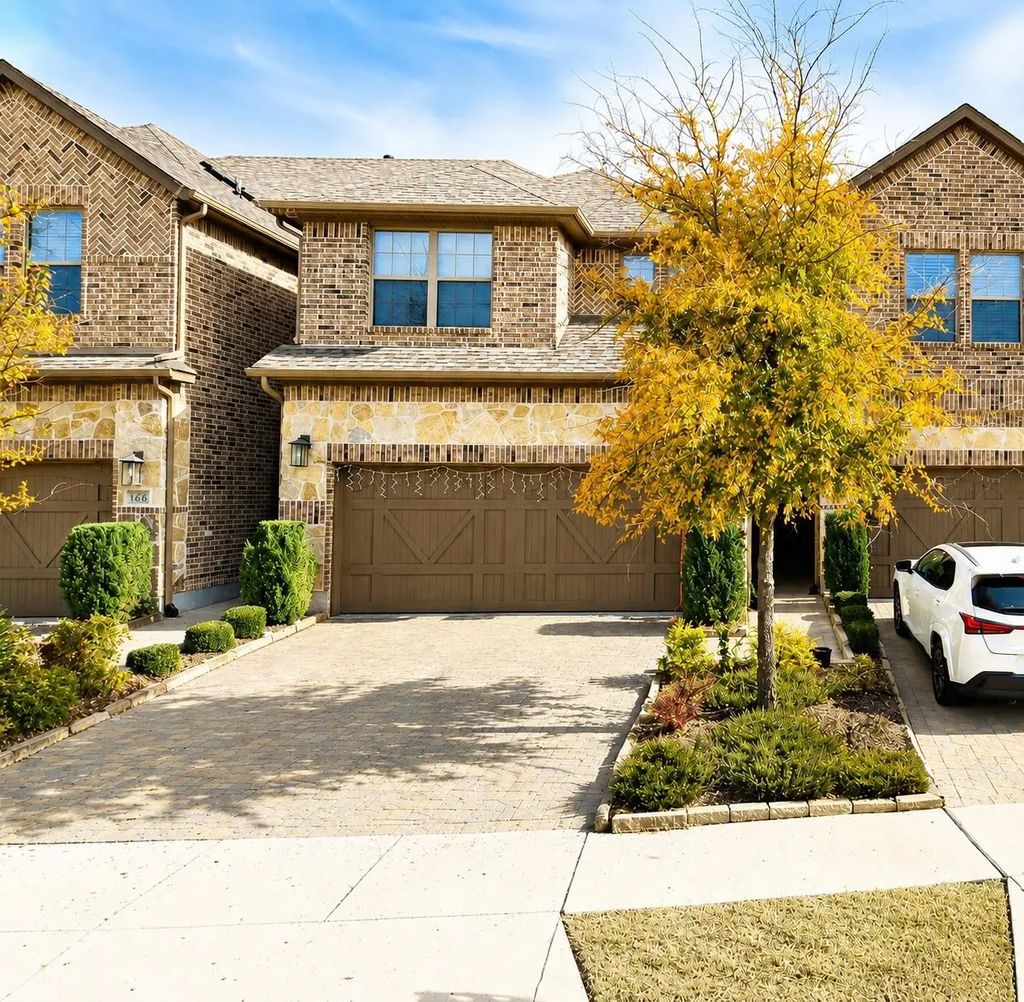 6416 Burbank Way, Plano