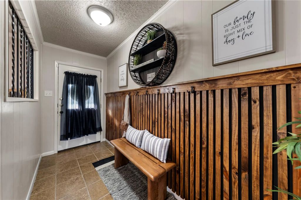104 Melissa Street, Eddy