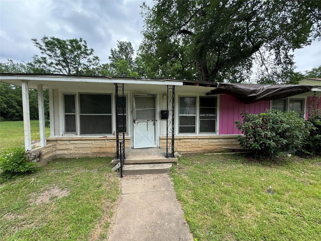 1915 N 13th Street, Waco