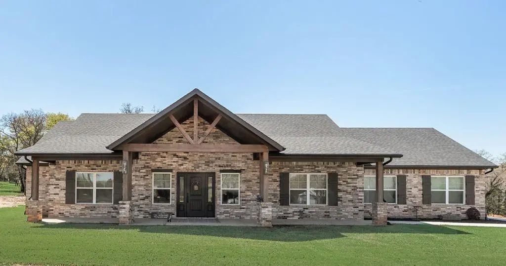 245 Creek Crossing Street, Alvord