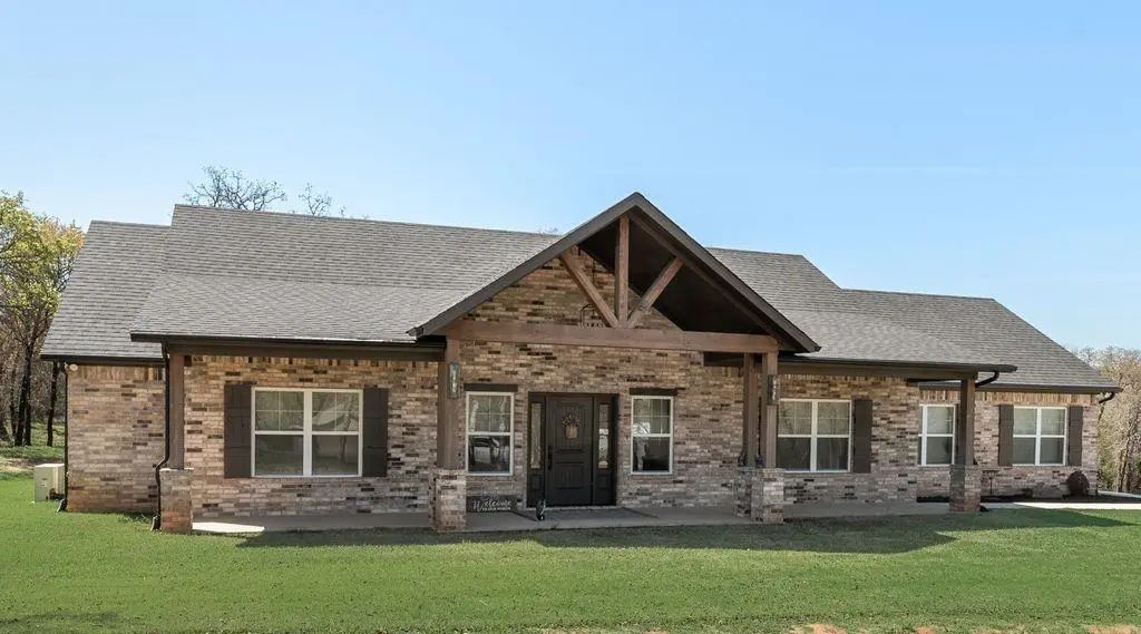 245 Creek Crossing Street, Alvord