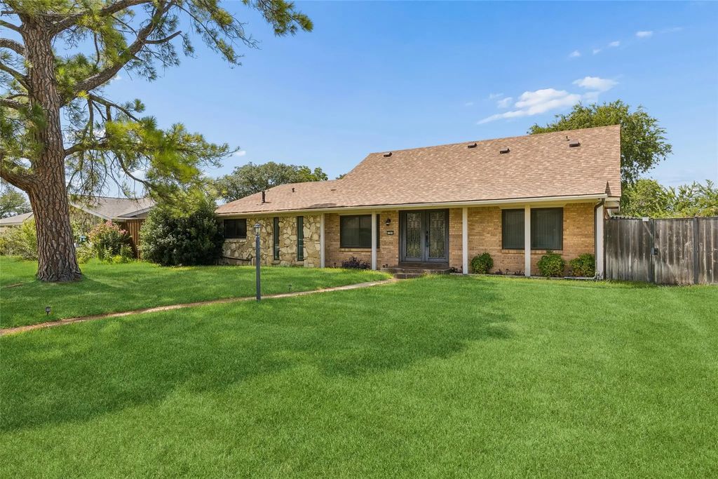 1303 Berkeley Drive, Richardson