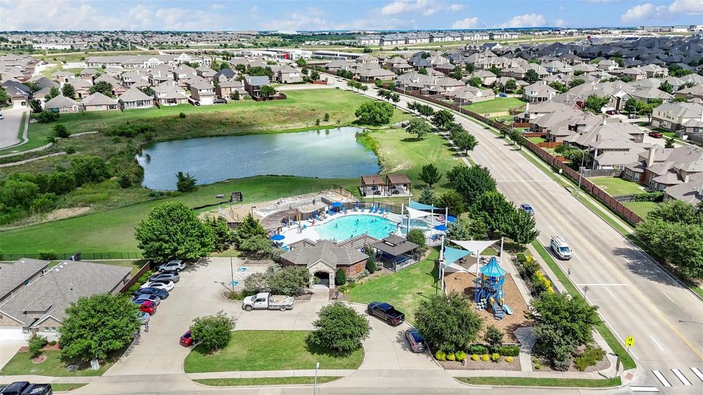 6109 Hornwood Drive, Fort Worth