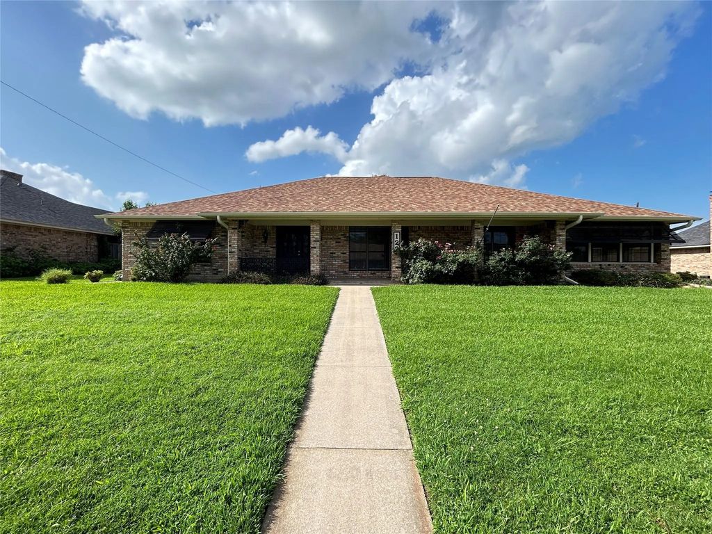 122 Cedar Springs Boulevard, Sulphur Springs
