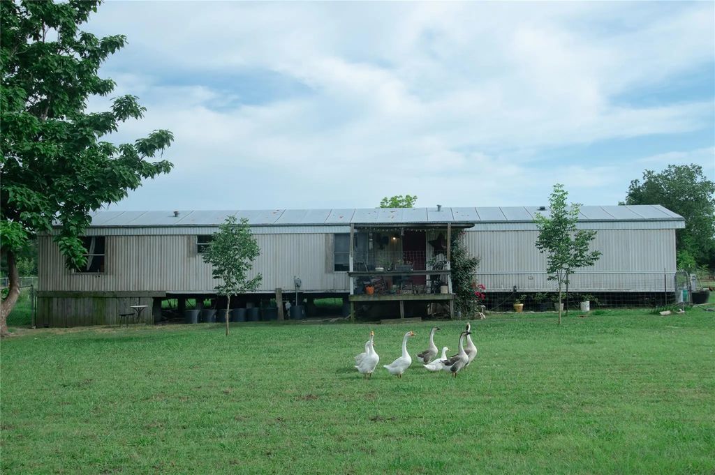5997 County Road 3214, Lone Oak