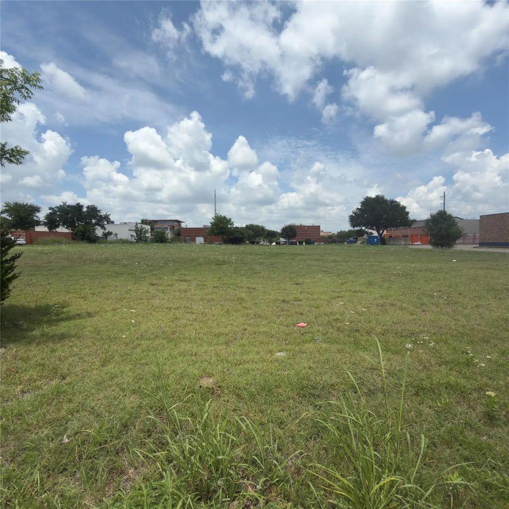 3905 Industrial Street, Rowlett