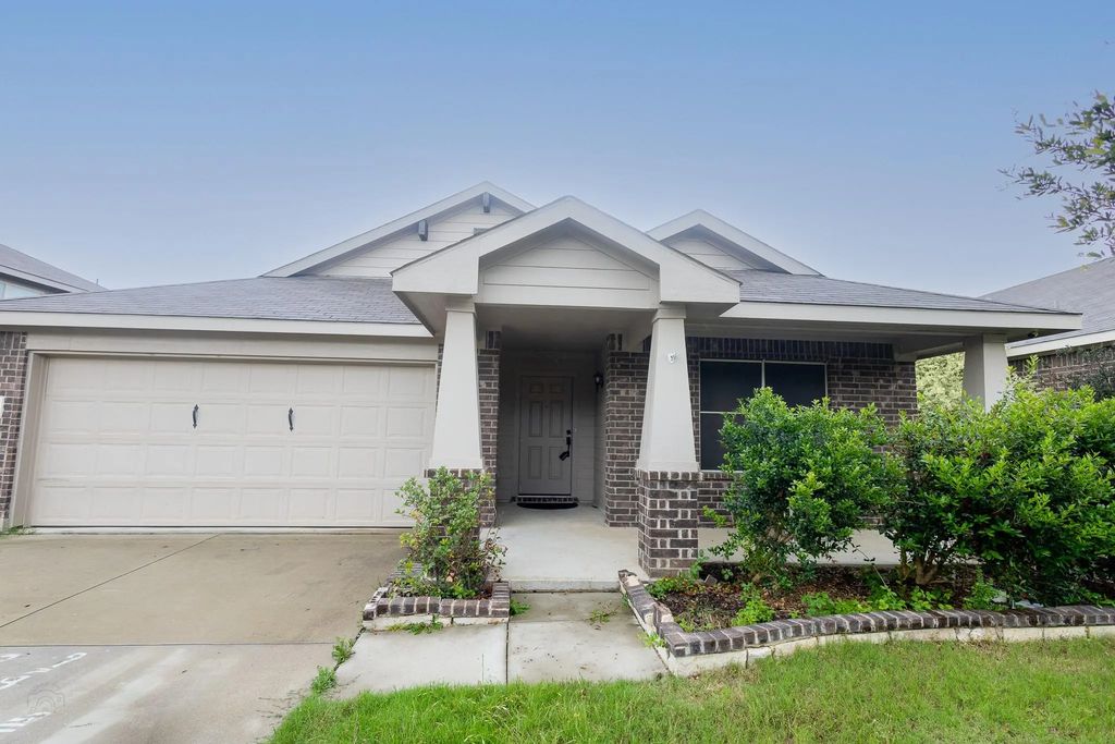6249 Topsail Drive, Fort Worth
