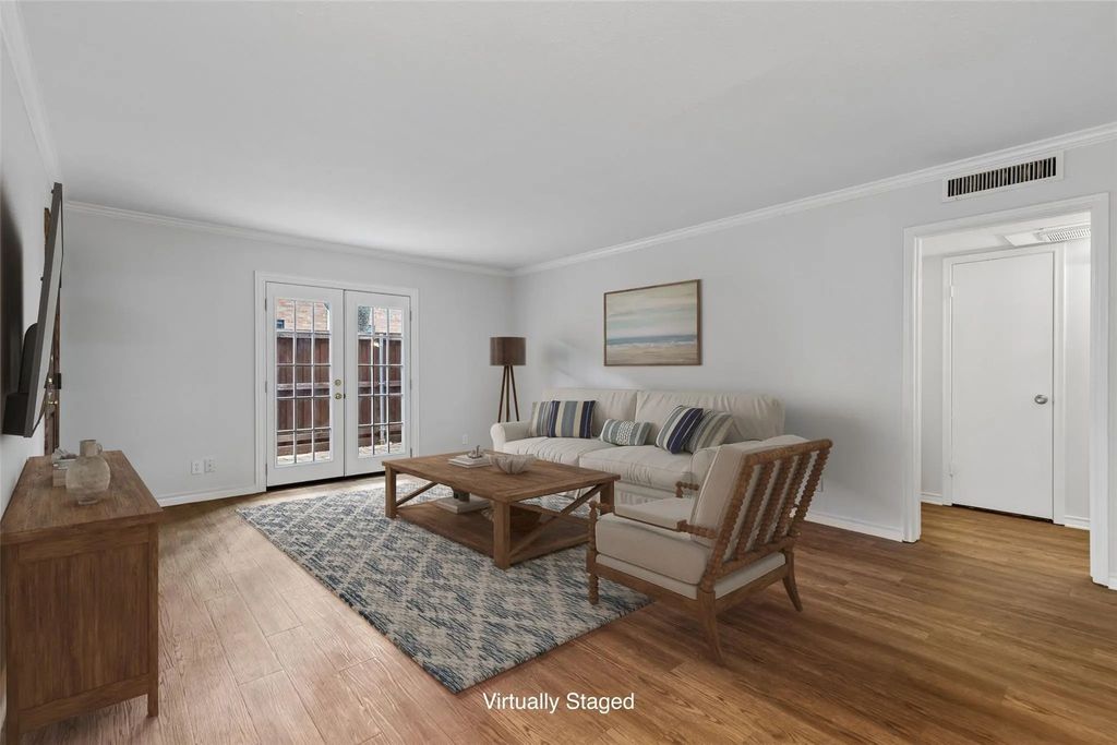 10021 Regal Park Lane 108, Dallas