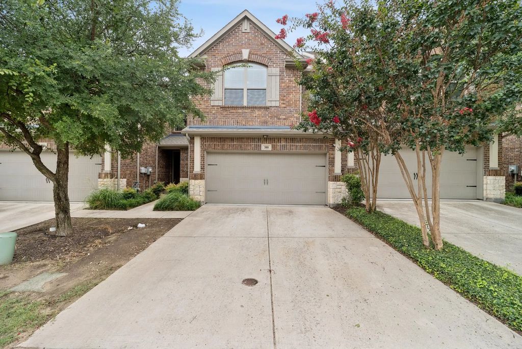 388 Jacob Lane, Fairview