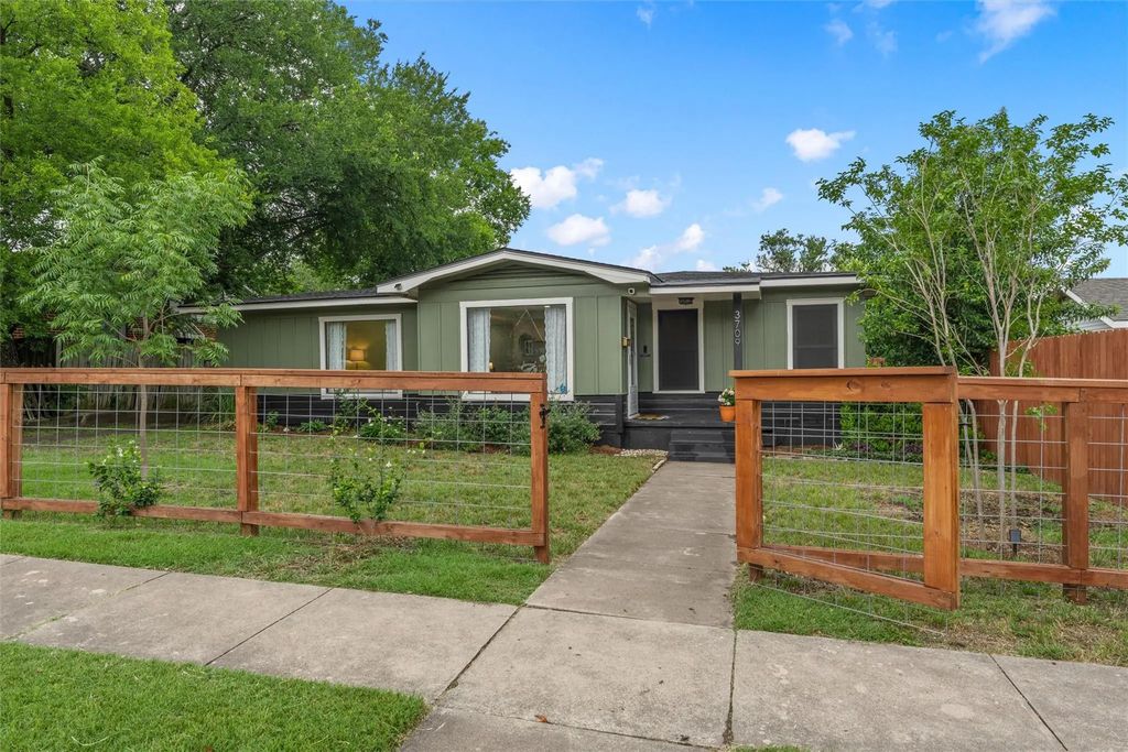 3709 Parkwood Street, Waco