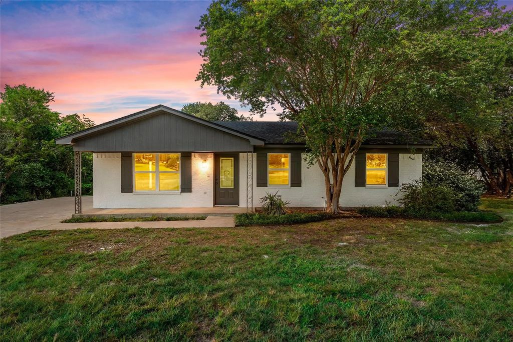139 Cresthill Circle, Valley Mills