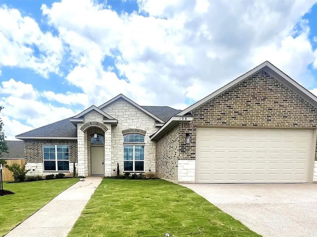 358 Frederick Drive, Robinson