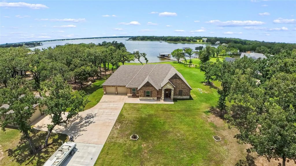 450 County Road 3674, Marquez