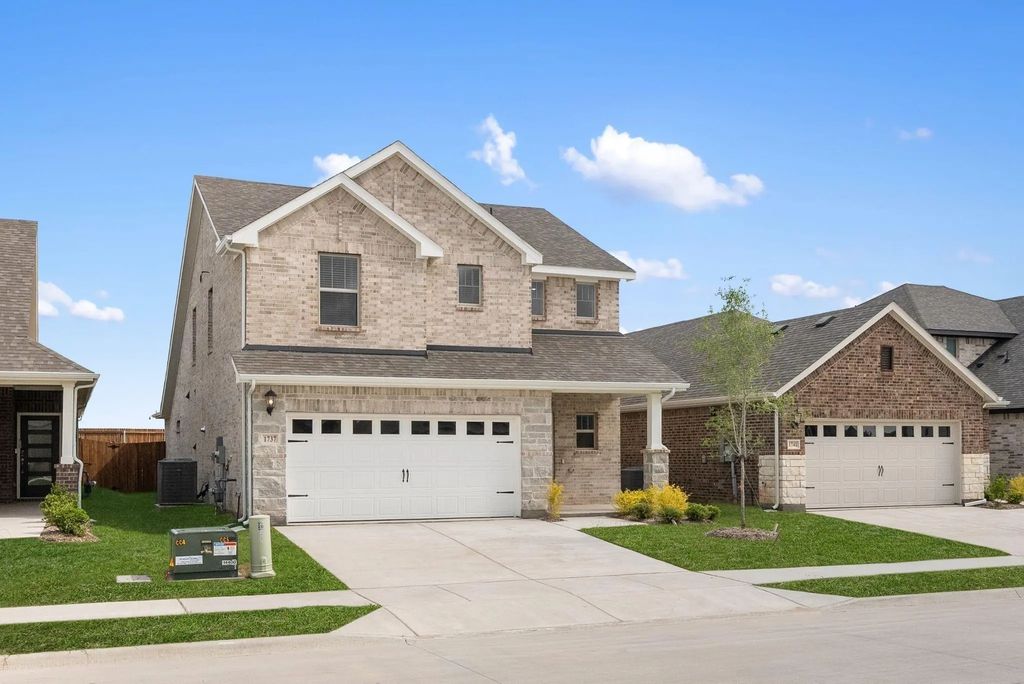 1737 Arches Road, Anna