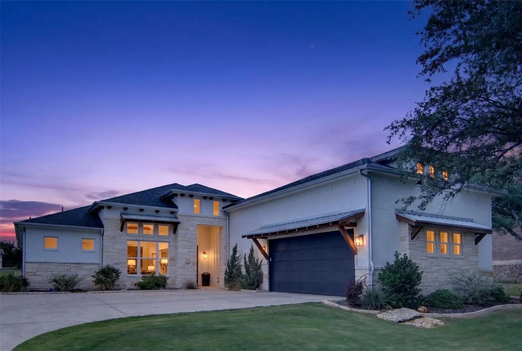 257 Martin Drive, Granbury