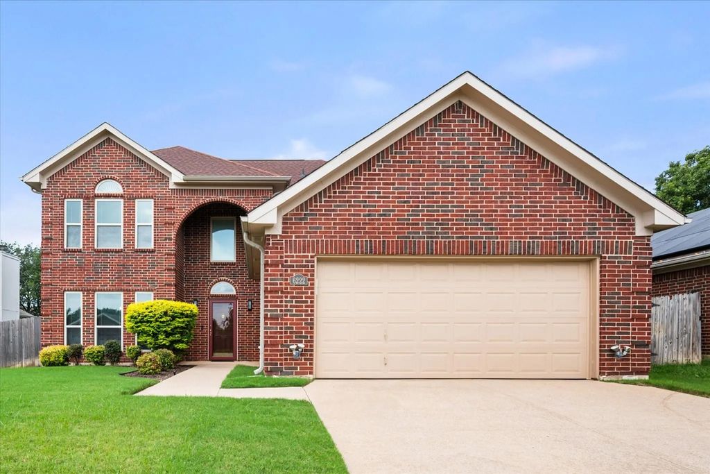 6222 St Leonard Drive, Arlington