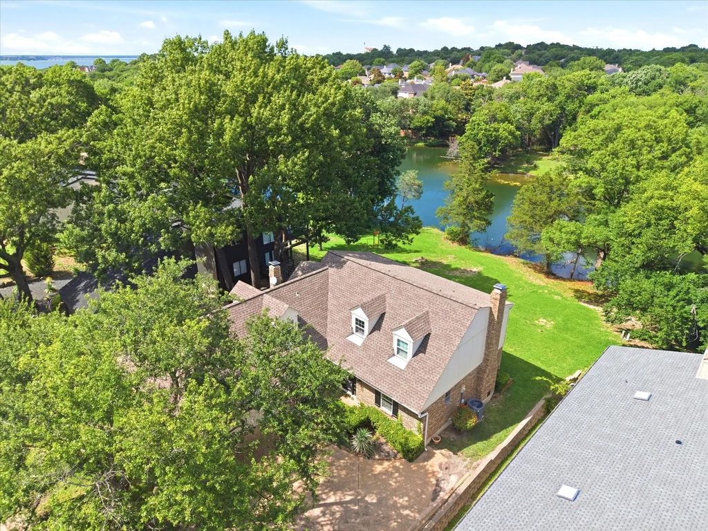 204 Sovereign Court, Rockwall