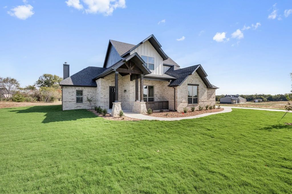 430 Paradise Ridge Drive, Waxahachie
