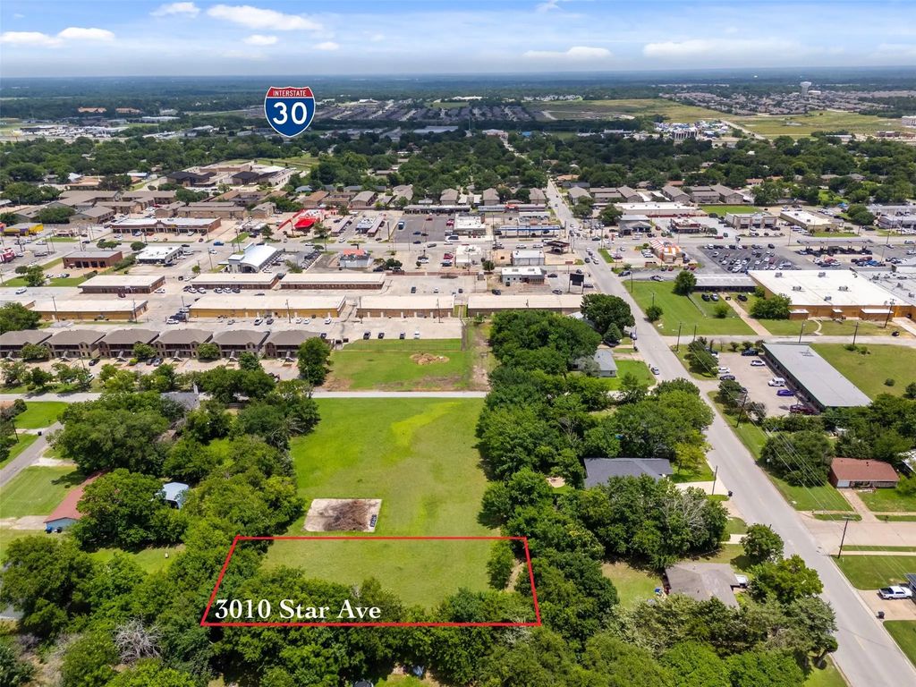 3010 Star Avenue, Greenville