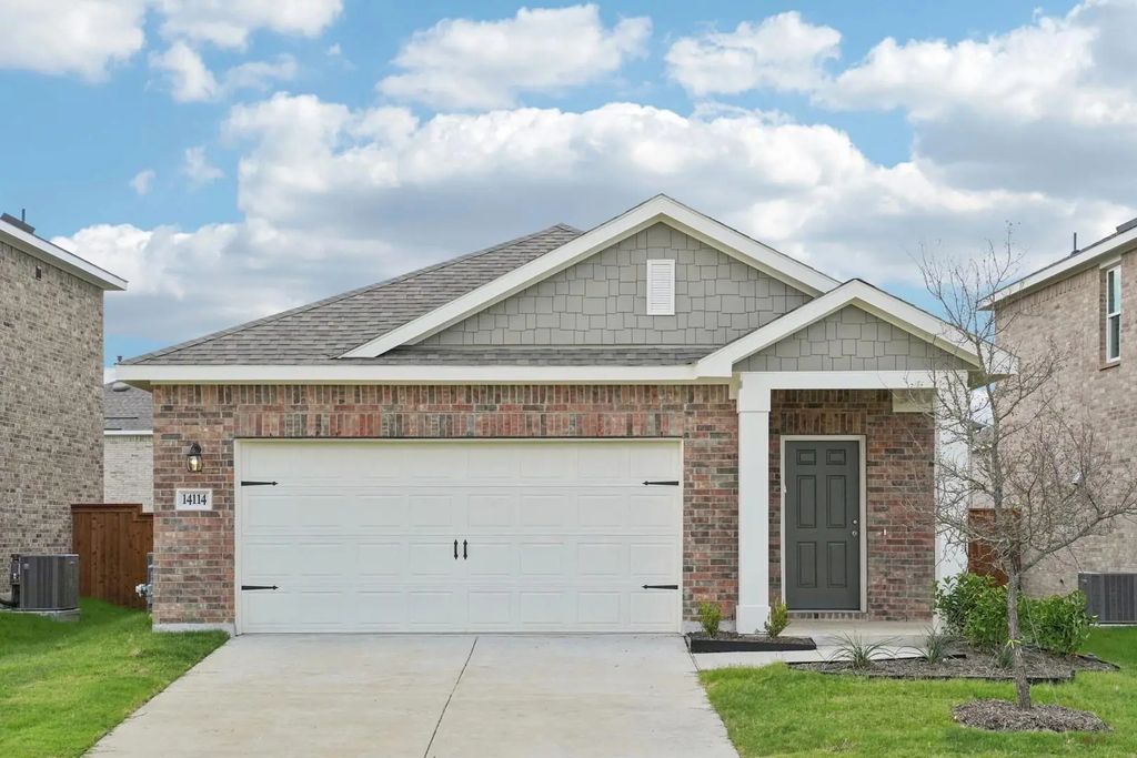 14204 Donahue Street, Pilot Point