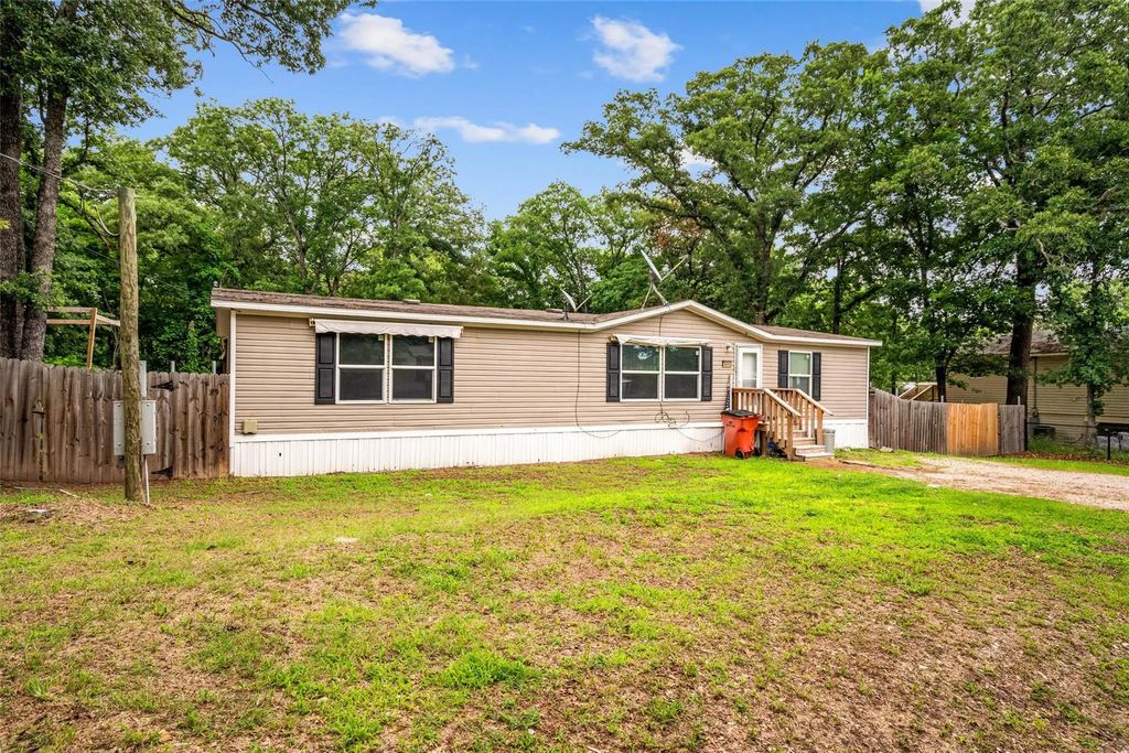 9815 Private Road 3792, Quinlan