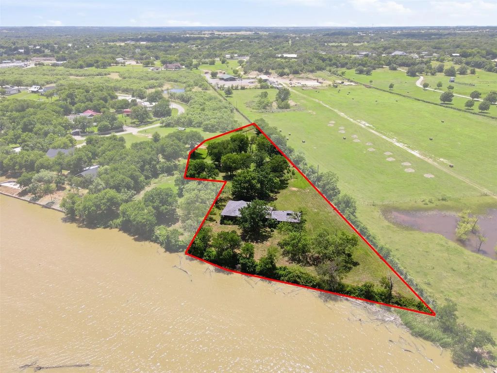 3300 Sunrise Court, Granbury