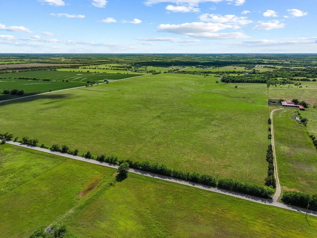 Tbd Fm 697, Whitewright