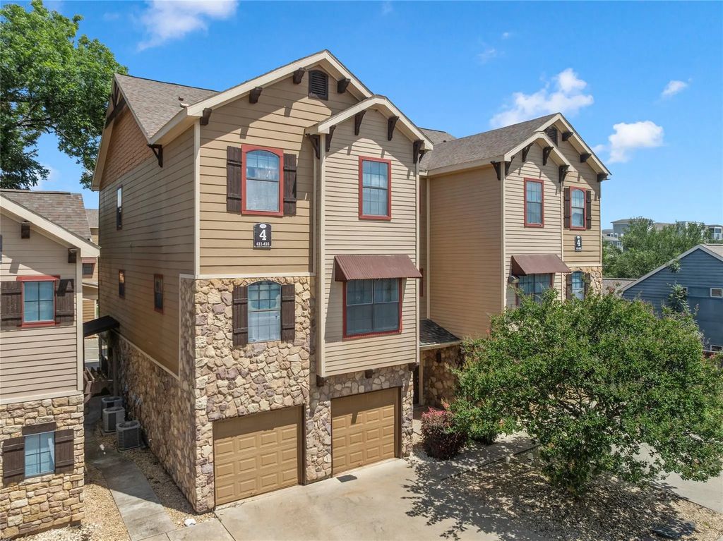 2410 S 2nd Street 413, Waco