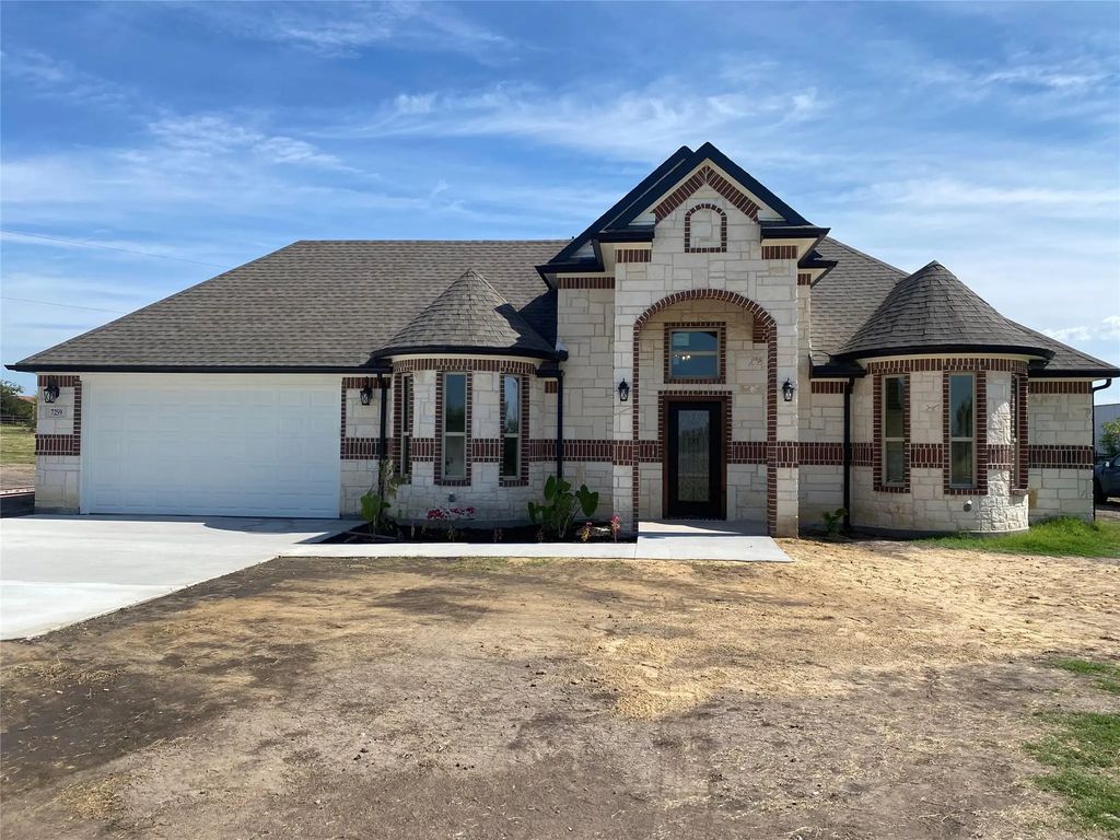 7363 Ne County Rd 1056, Rice