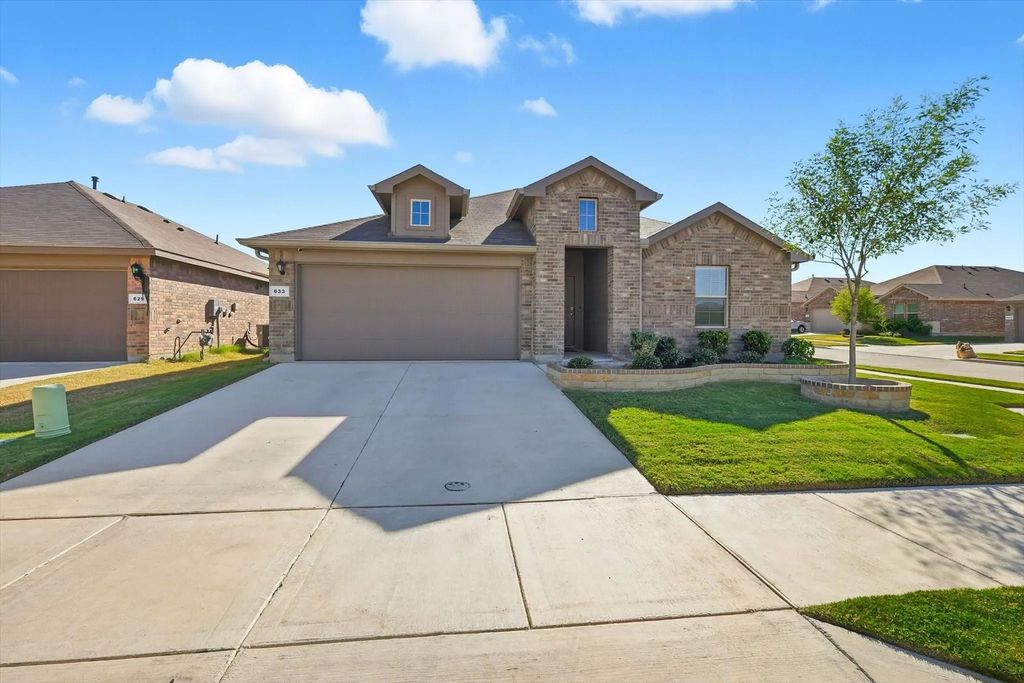 633 Captree Lane, Fort Worth