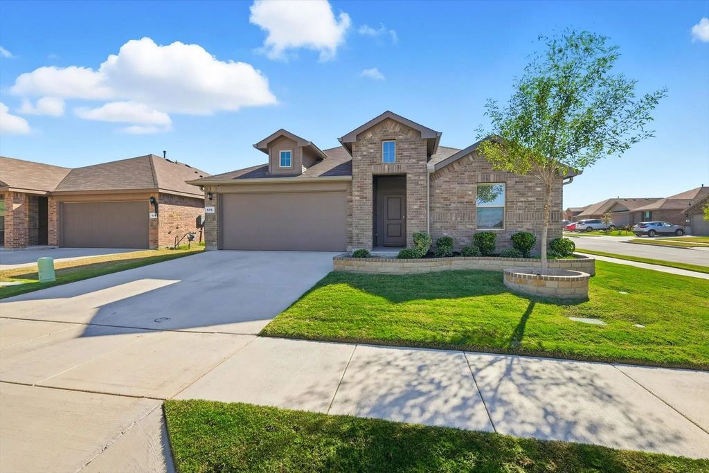 633 Captree Lane, Fort Worth