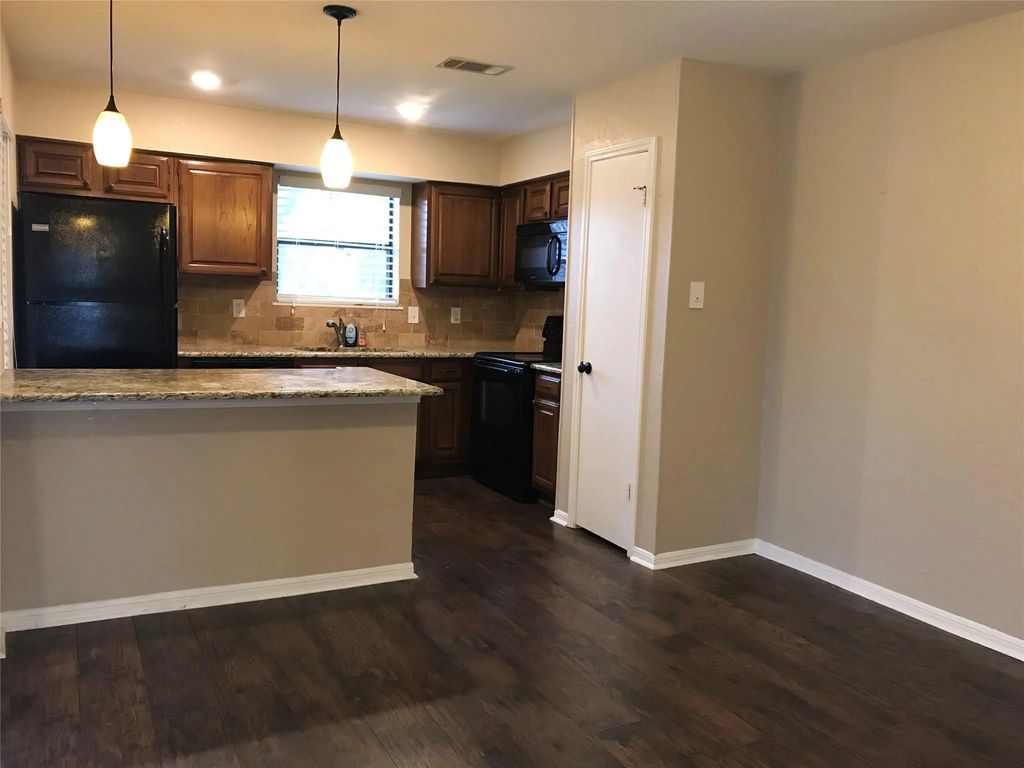 1101 Calico Lane 1420, Arlington