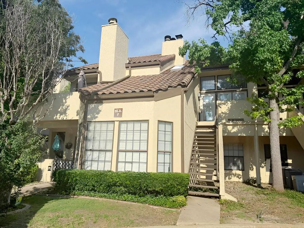 5590 Spring Valley Road F202, Dallas