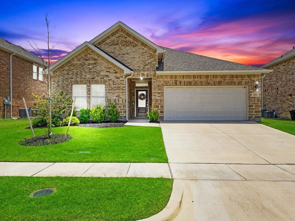1141 Garden Grove Lane, Forney