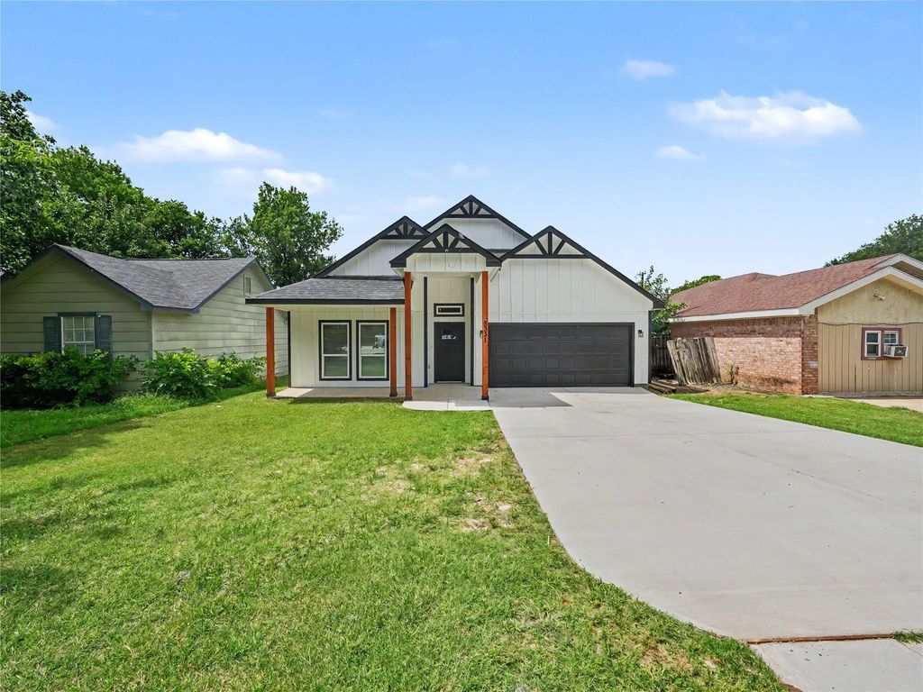 5331 Fernander Drive, Fort Worth