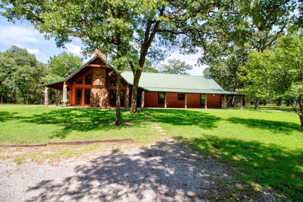 1466 Pearce Street, Collinsville