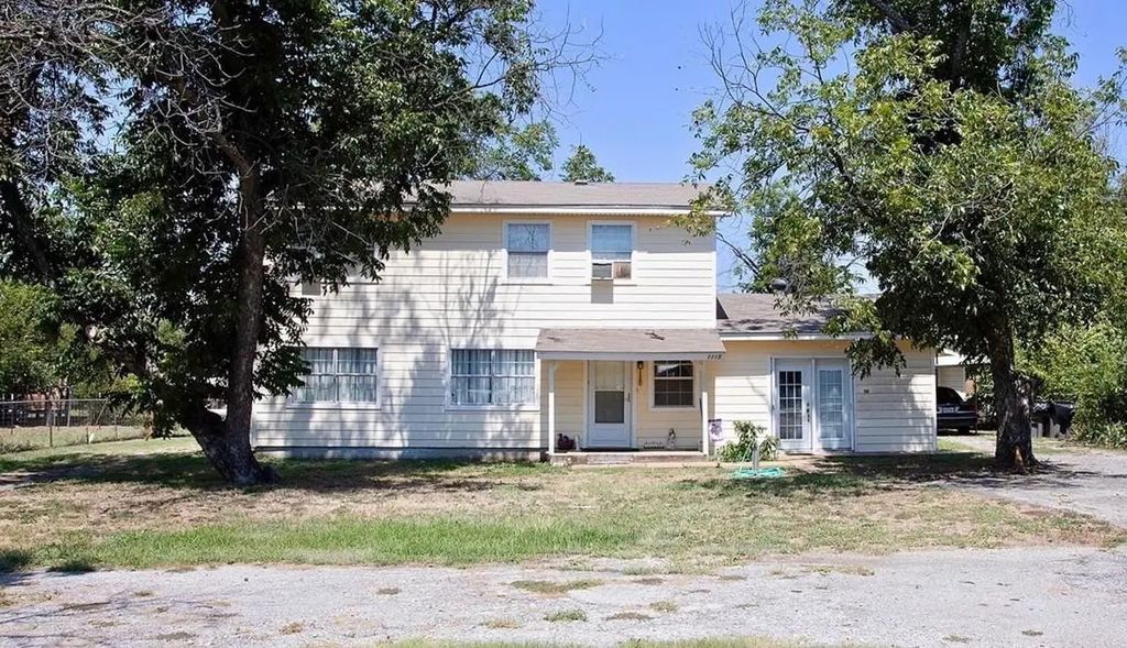 1115 Old Jacksboro Rd, Graham