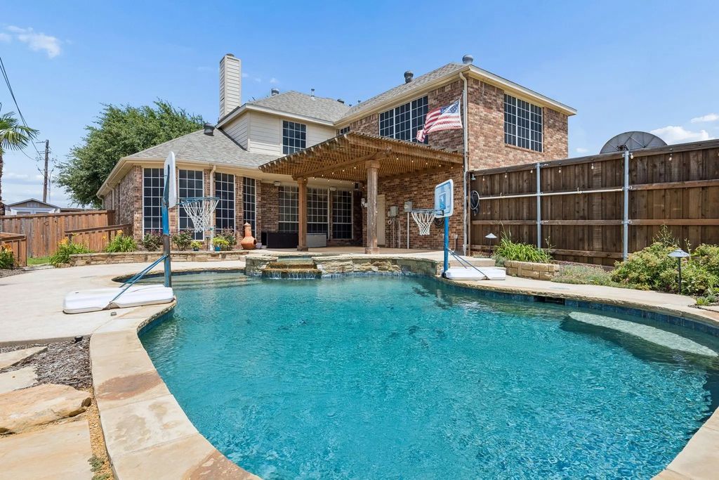 6421 Fairfield Drive, Rowlett
