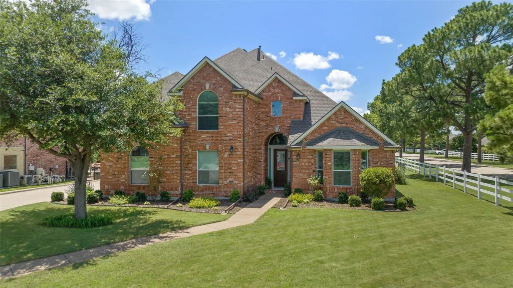 1100 Durango Circle, Shady Shores