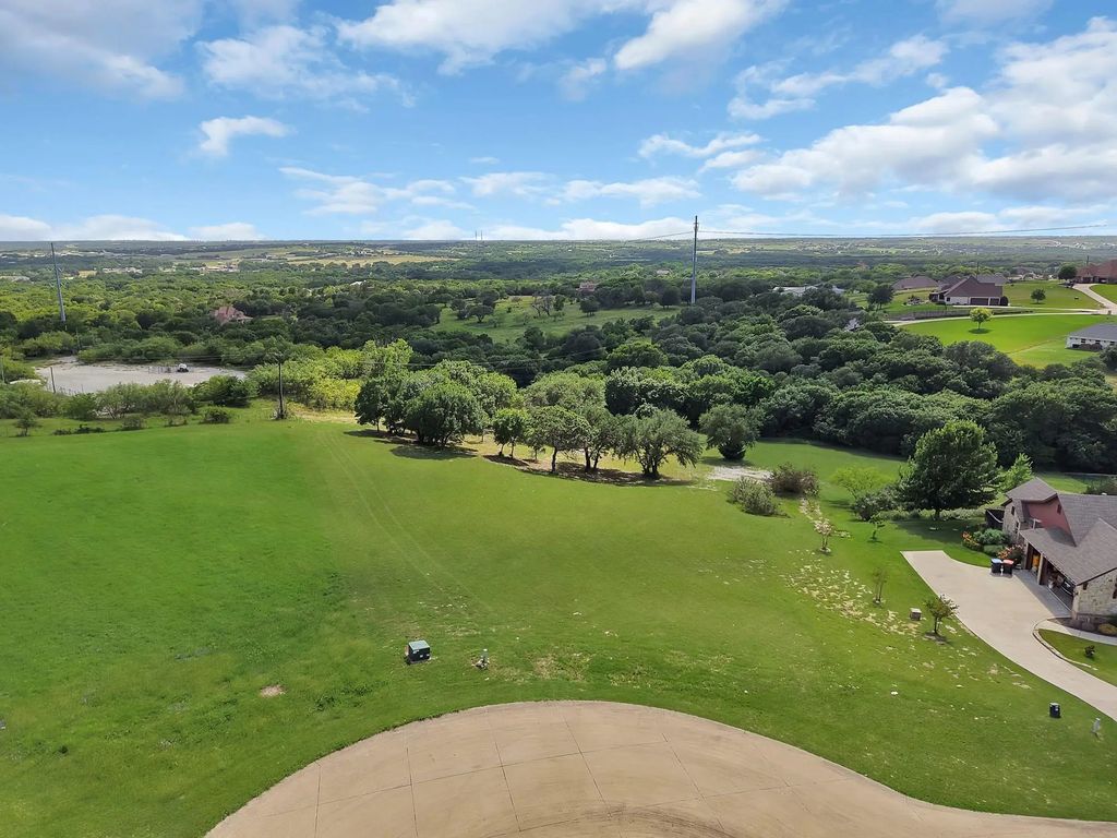 12808 Bella Vita Drive, Fort Worth