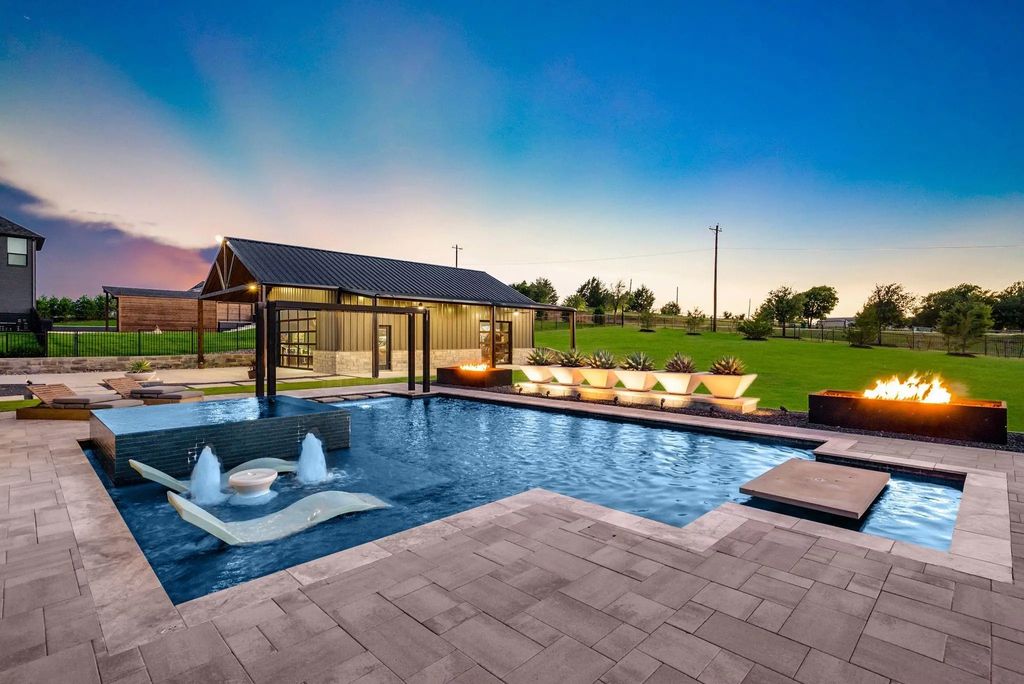 1414 Tucker Place, Celina