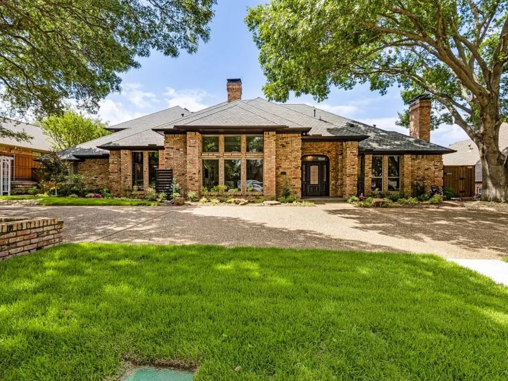5822 London Lane, Dallas