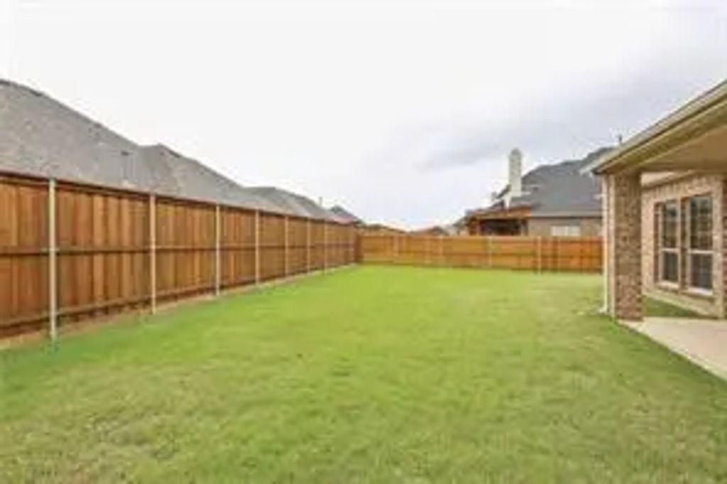 516 Windy Knoll Drive, Murphy