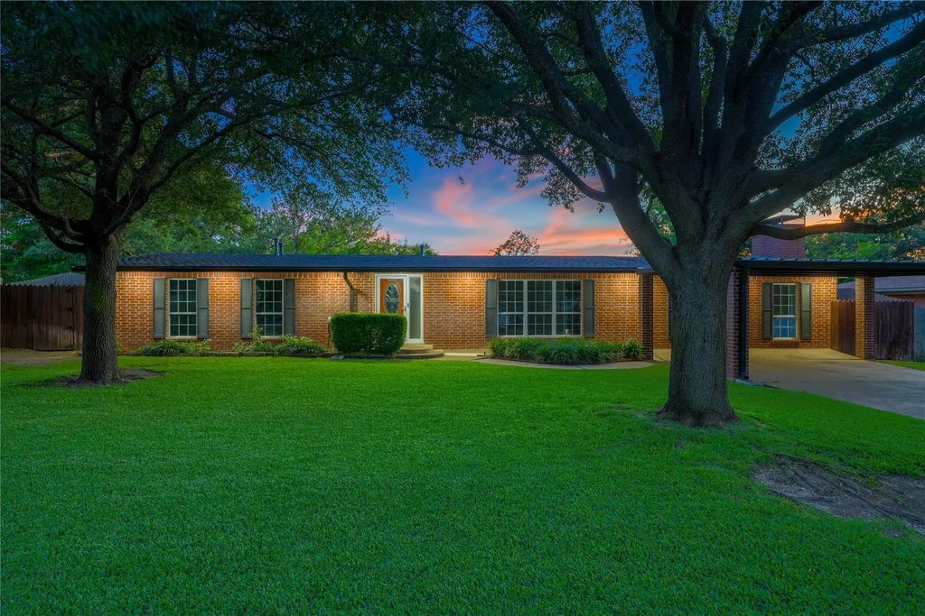 2708 Cedar Point Drive, Waco