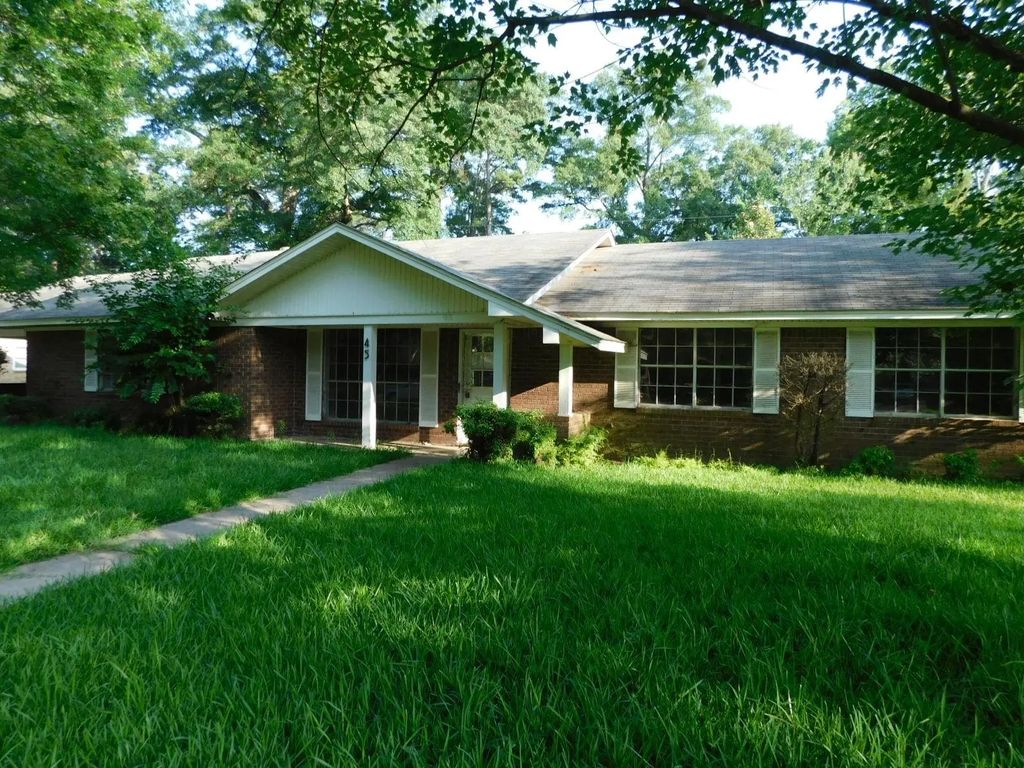 45 Broadmoor Drive, Texarkana