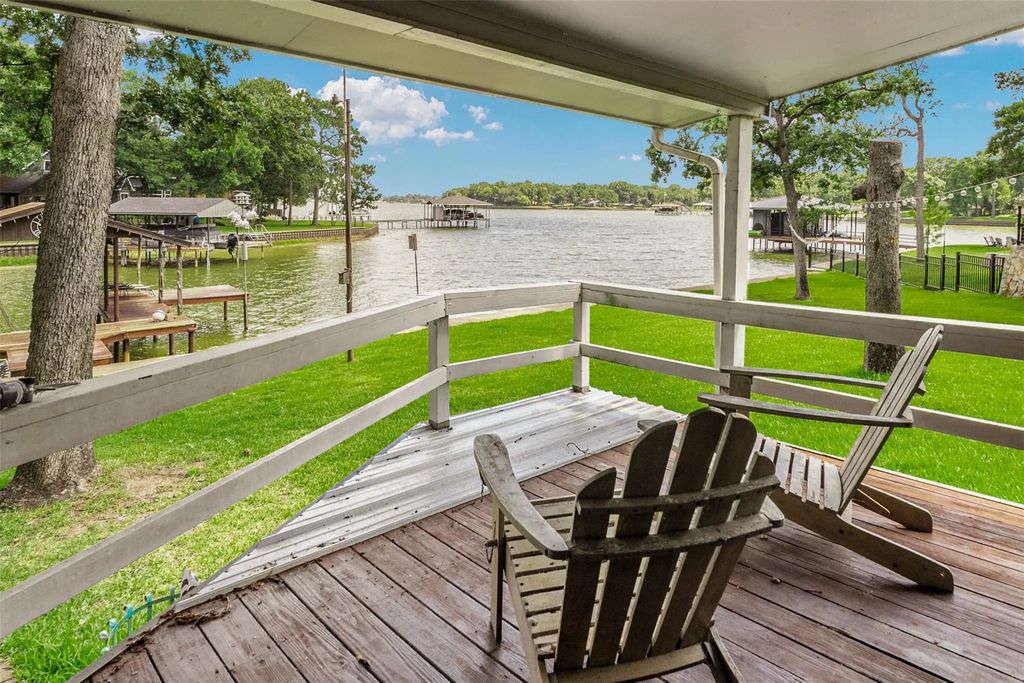 1725 Oak Shore Drive, Tool